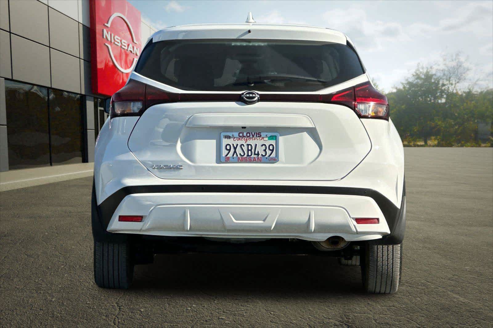 Certified 2025 Nissan Kicks Play S FWD image 7