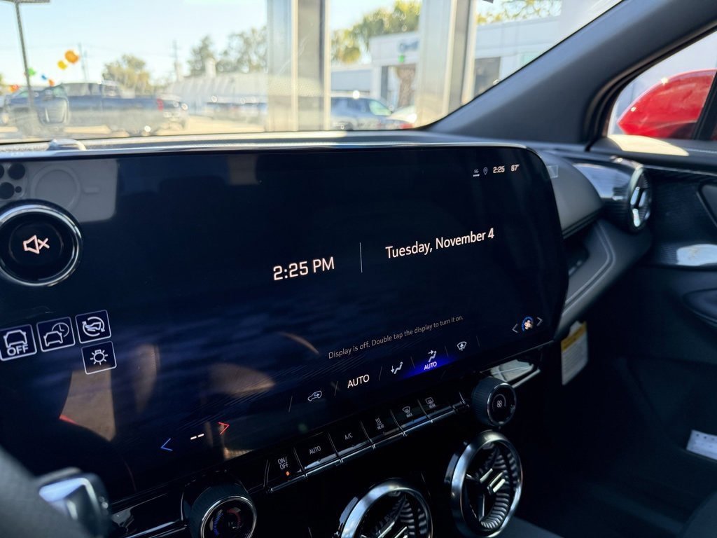 New 2026 Chevrolet Blazer EV LT w/ LPO, Blackout Package FWD image 18