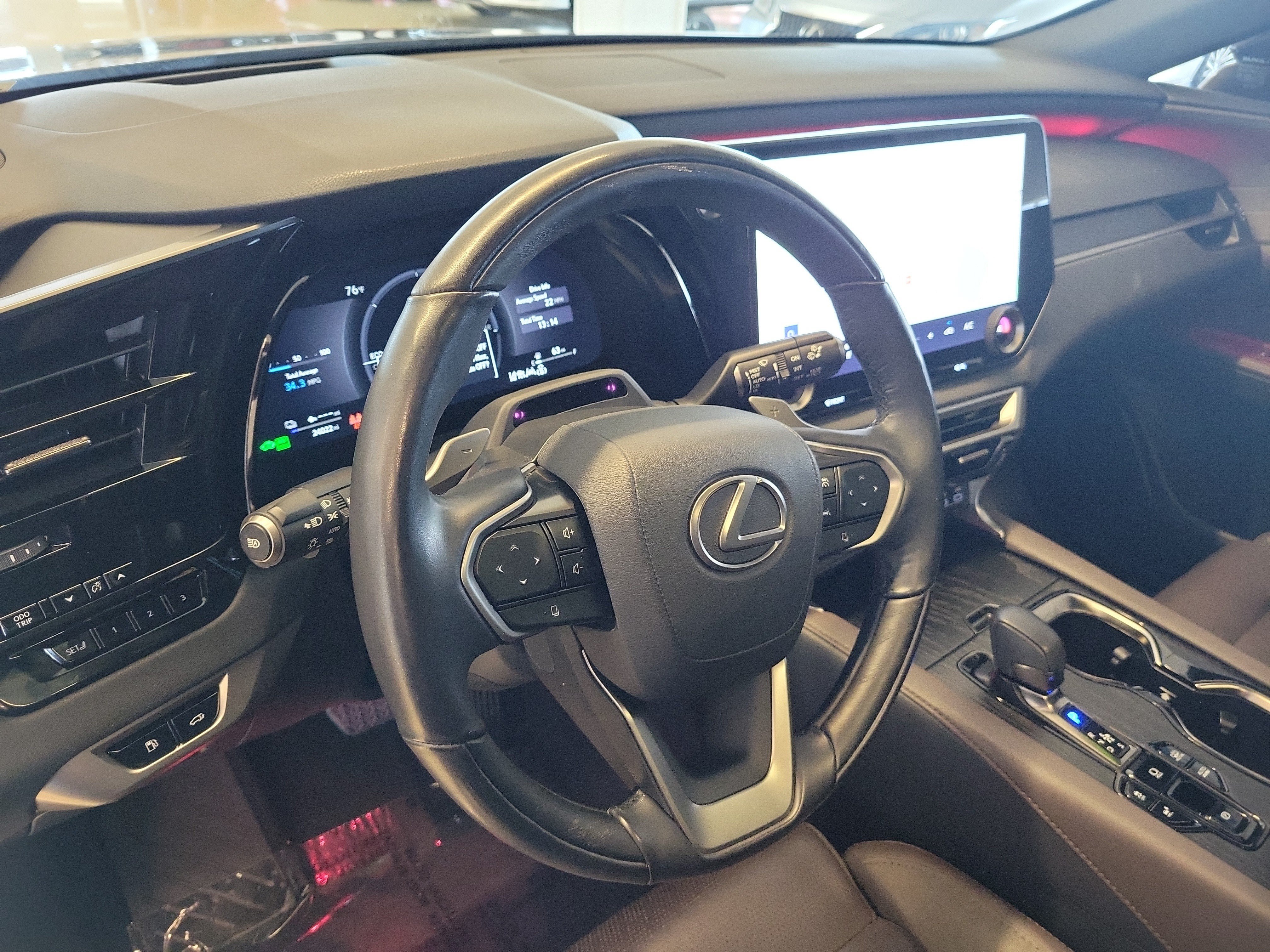 Used 2025 Lexus RX 450h AWD w/ Convenience Package image 26