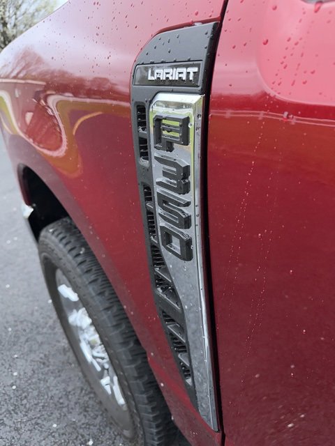 New 2025 Ford F350 Lariat w/ Lariat Ultimate Package image 17