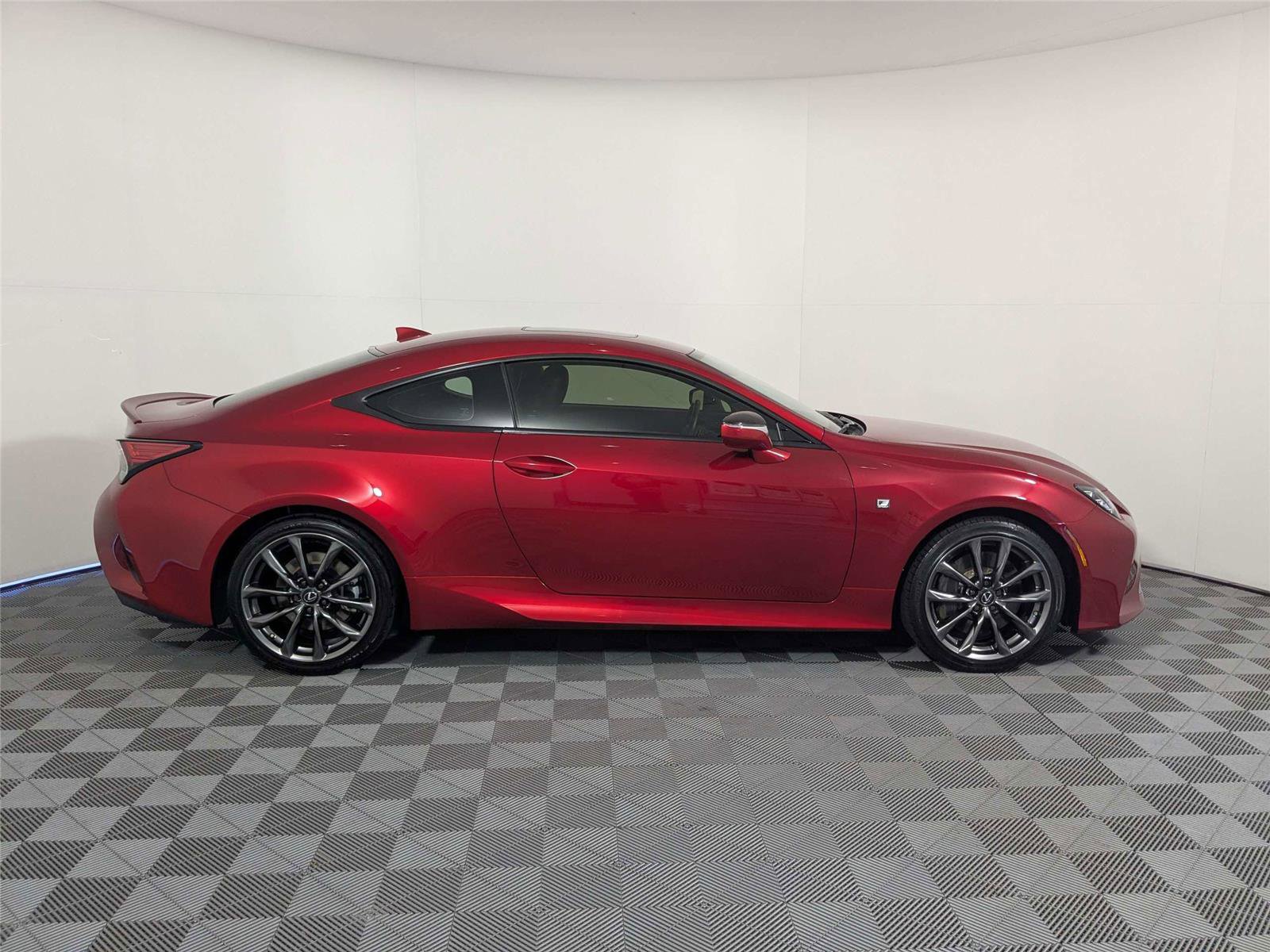 Used 2022 Lexus RC 350 F Sport RWD image 4