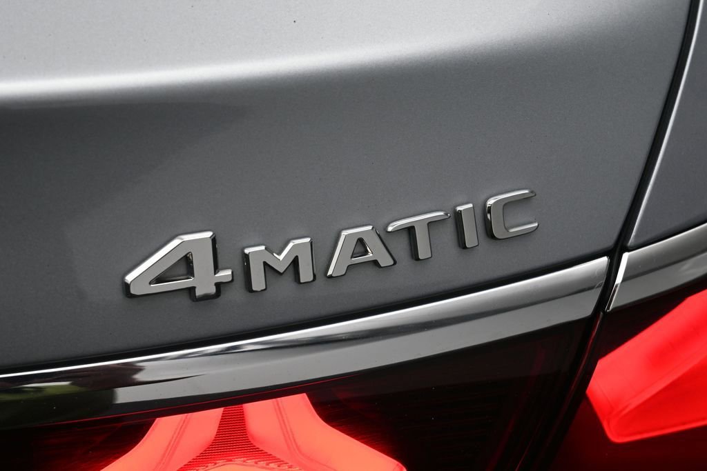 Used 2024 Mercedes-Benz E 350 4MATIC Sedan image 9