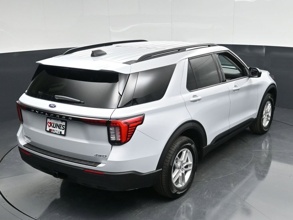 New 2026 Ford Explorer Active image 46