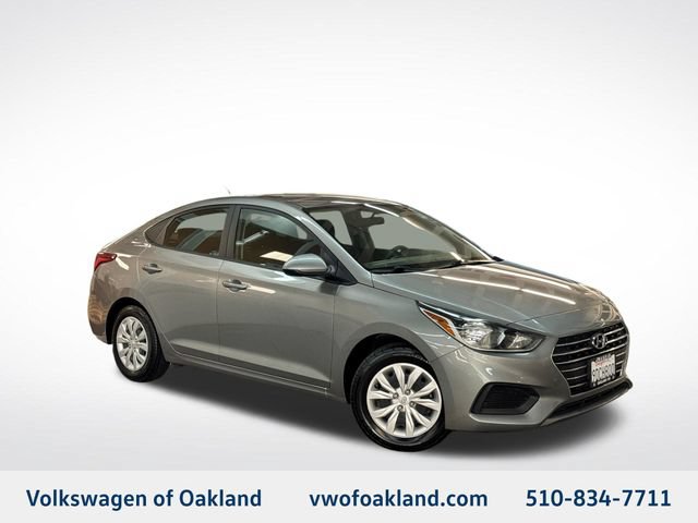 Used 2022 Hyundai Accent SE FWD image 1