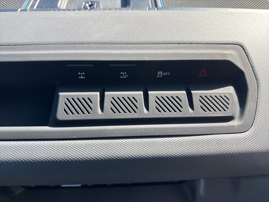 Used 2024 Ford Bronco Black Diamond image 28