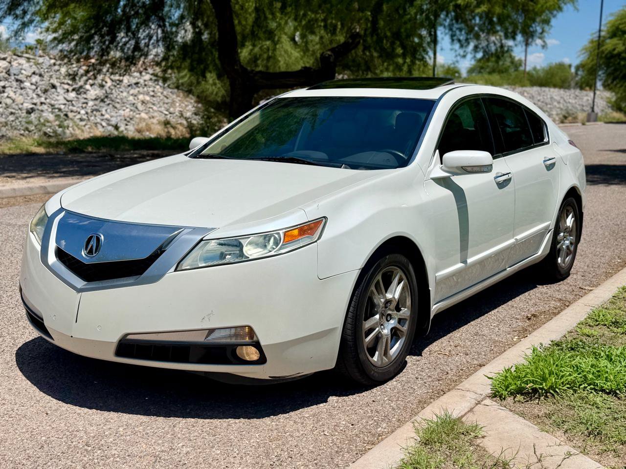 Used 2009 Acura TL w/ Technology Package FWD image 1