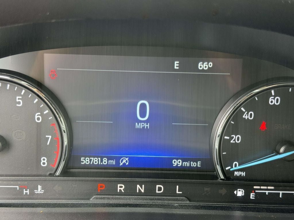 Used 2022 Ford Explorer Limited AWD/4WD image 14