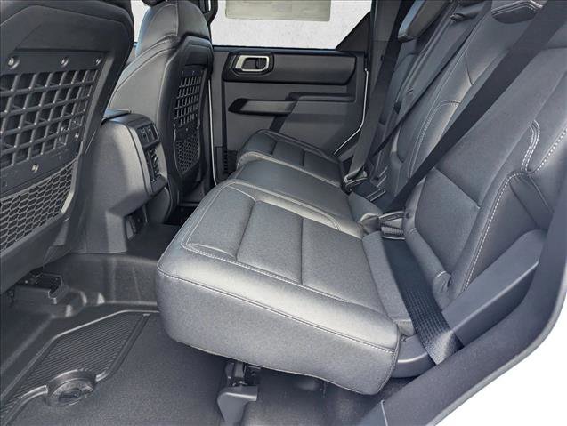 New 2025 Ford Bronco Badlands image 13