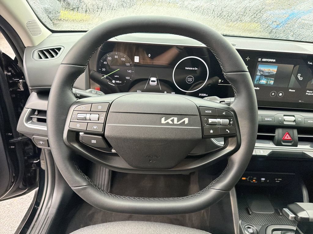 Used 2025 Kia K4 EX FWD image 23