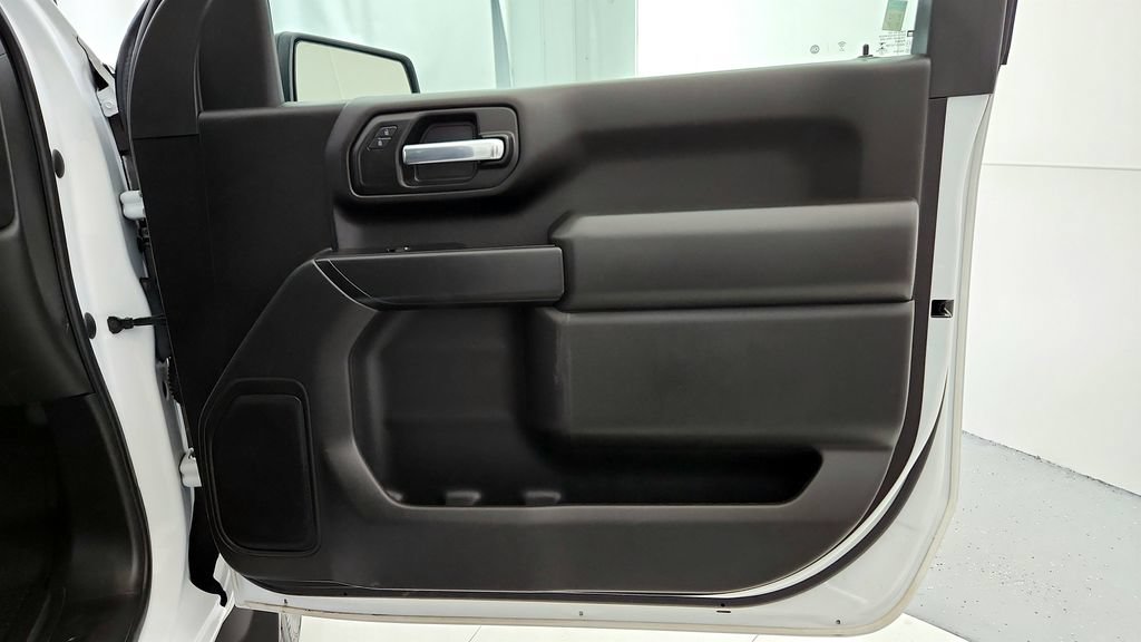 Used 2024 GMC Sierra 2500 Pro w/ Convenience Package AWD/4WD image 17