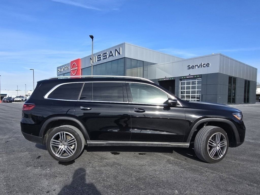 Used 2025 Mercedes-Benz GLS 450 GLS 450 image 17