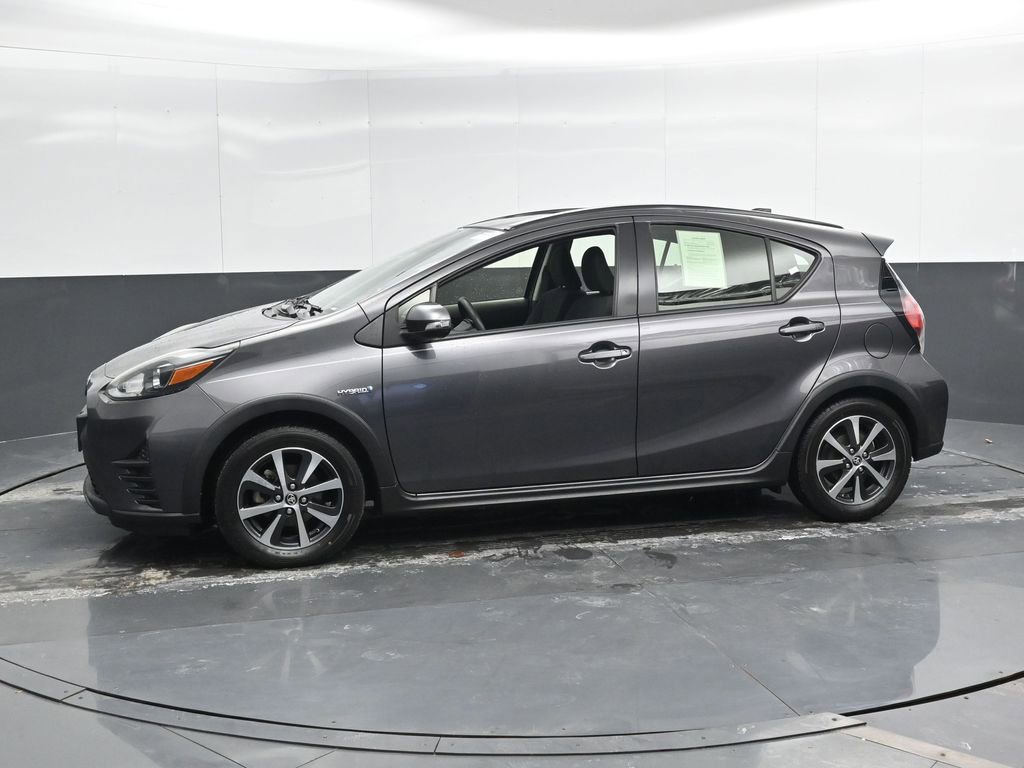Used 2018 Toyota Prius C Two w/ Carpet Mat Package image 7