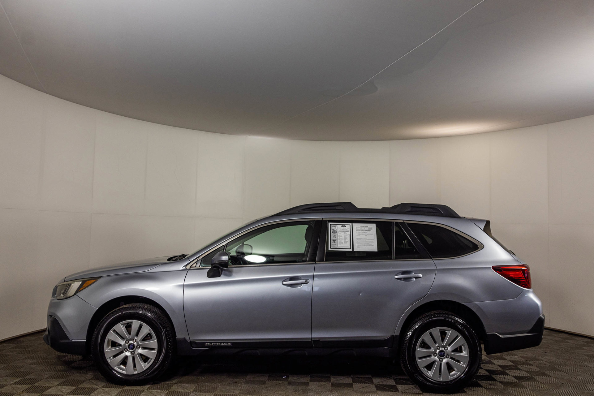 Used 2018 Subaru Outback 2.5i Premium AWD/4WD image 20