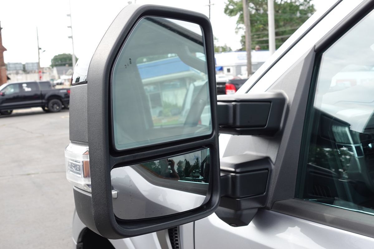 Used 2023 Ford F150 Lariat w/ Equipment Group 502A High AWD/4WD image 8