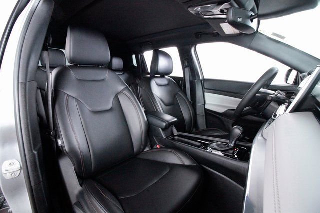 Used 2024 Jeep Compass Limited w/ Sun and Sound Group image 20