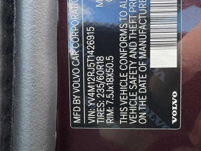 New 2026 Volvo XC60 B5 Core w/ Climate Package image 17