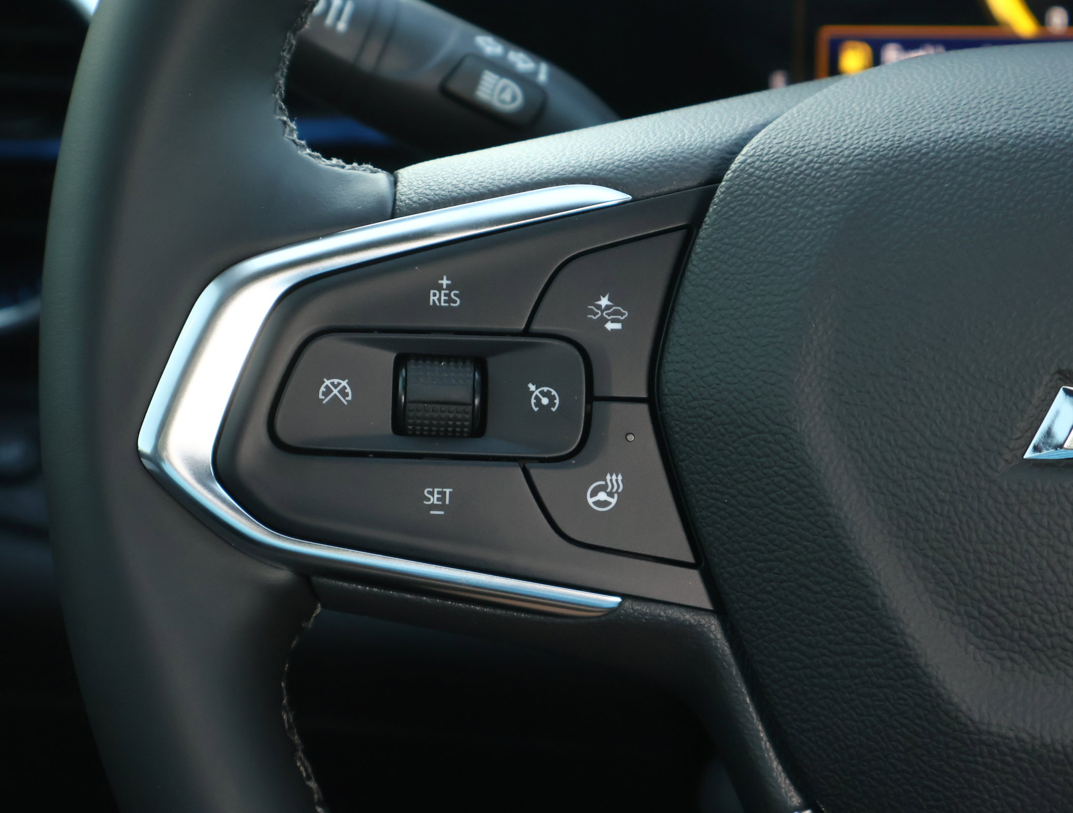 New 2026 Chevrolet Trax LT w/ LT Convenience Package image 12