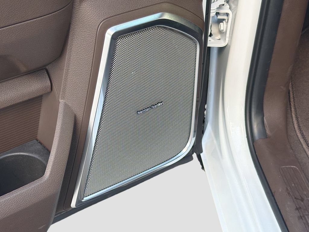 New 2026 RAM 3500 Laramie AWD/4WD image 23