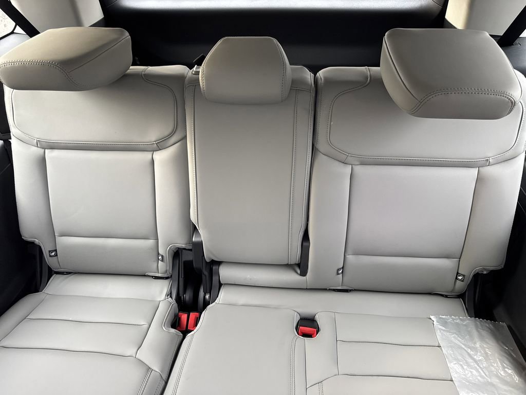 New 2026 Ford Expedition Max Active RWD image 23