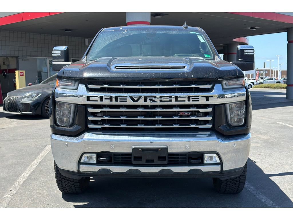 Used 2020 Chevrolet Silverado 2500 LTZ w/ LTZ Premium Package AWD/4WD image 3