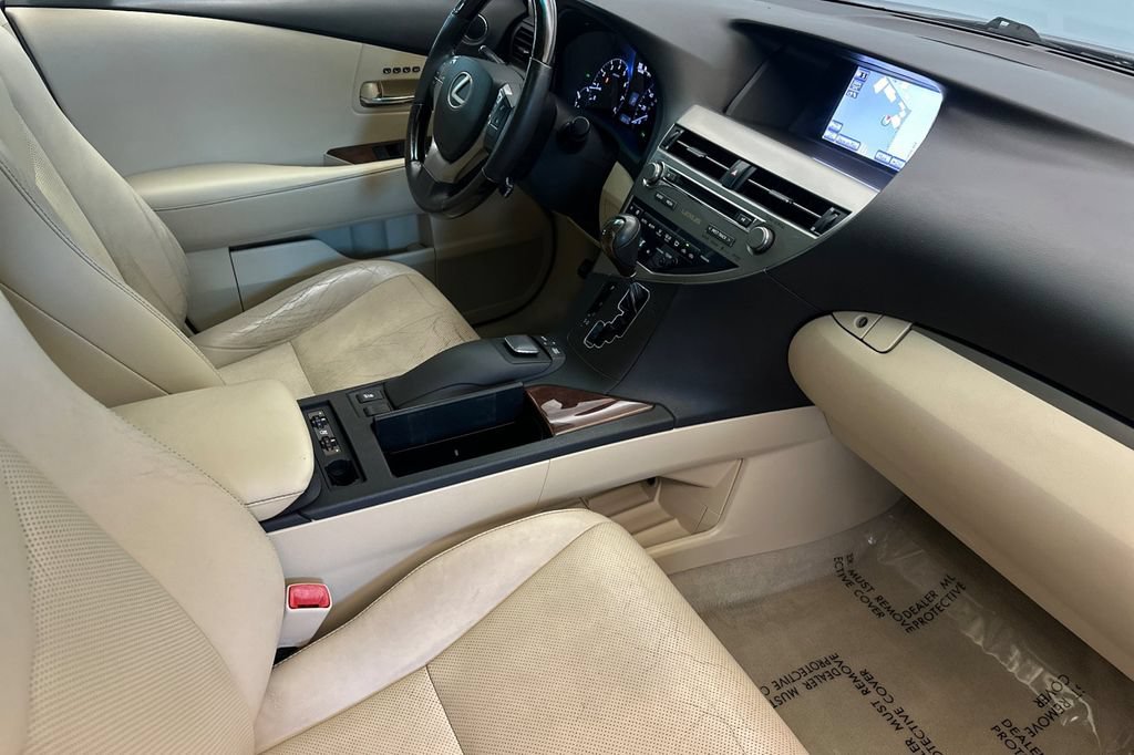 Used 2013 Lexus RX 350 FWD w/ Navigation Pkg image 16