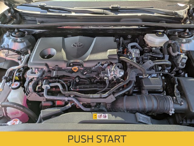 Used 2025 Toyota Camry SE w/ Convenience Package FWD image 13