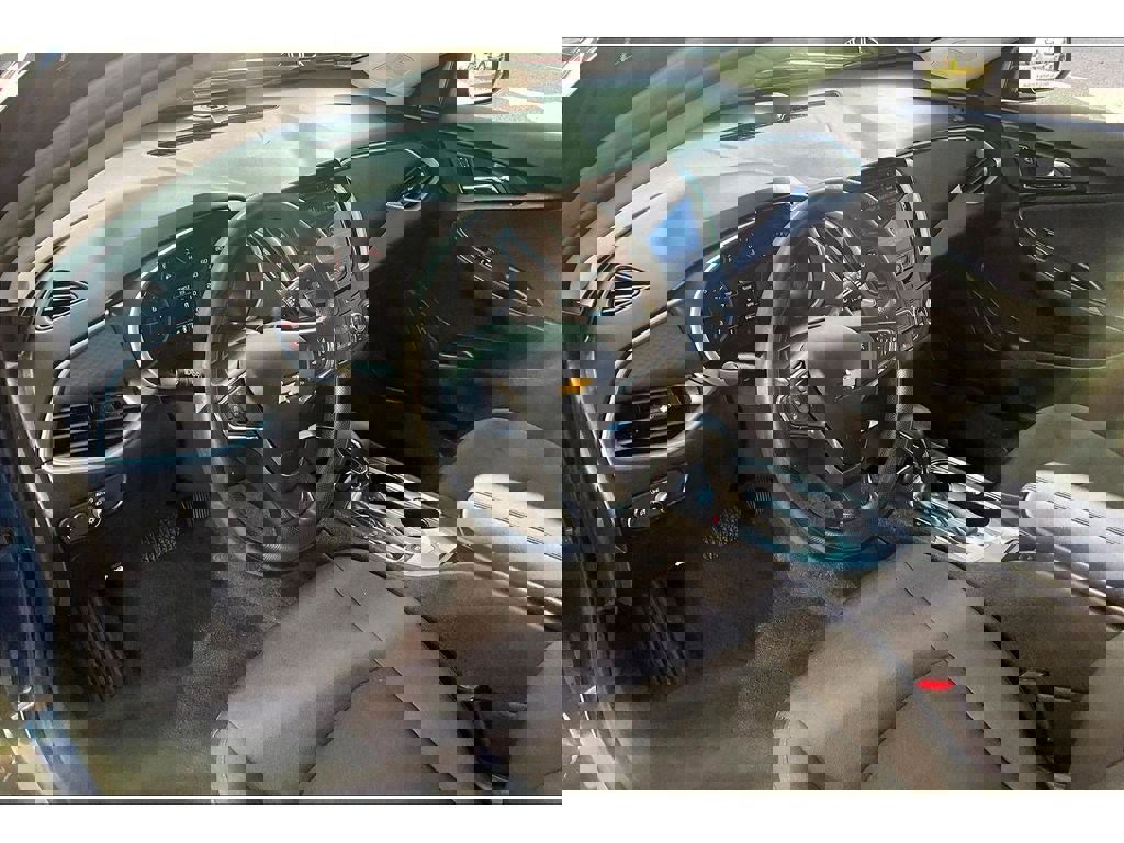 Used 2022 Chevrolet Malibu LT image 14