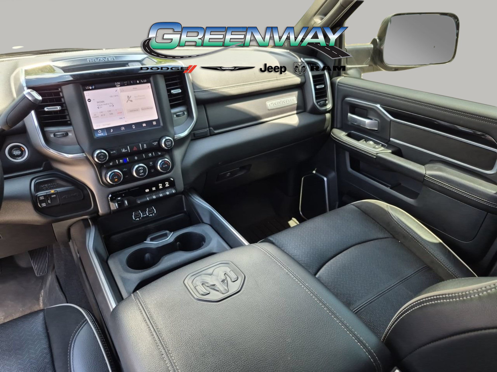 Used 2022 RAM 2500 Laramie w/ Night Edition AWD/4WD image 11