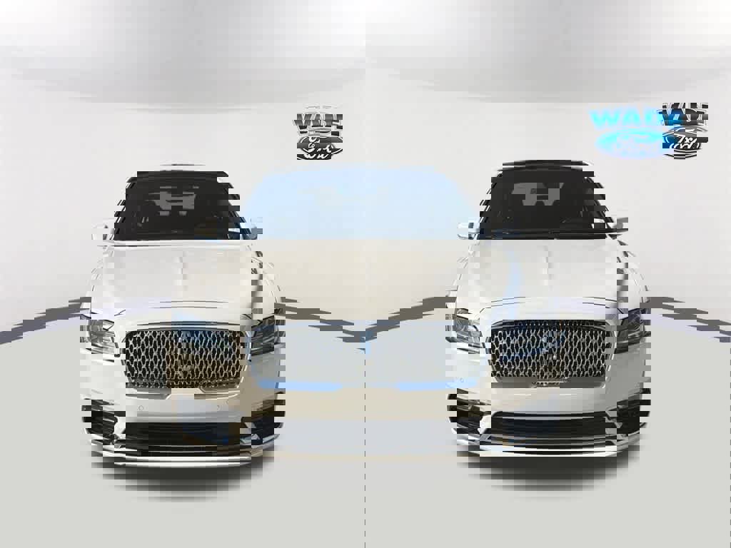 Used 2017 Lincoln Continental Reserve video 2