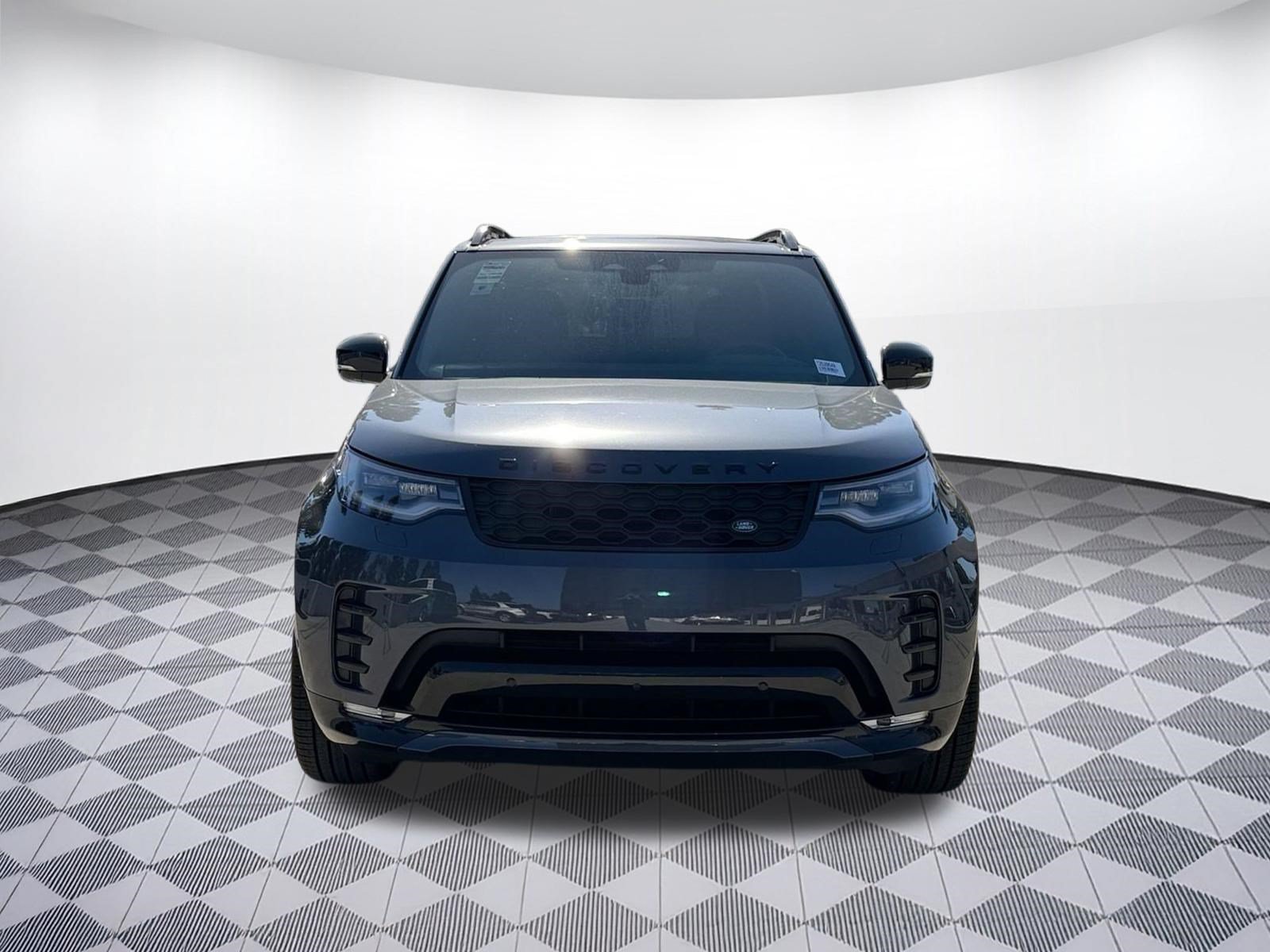 New 2026 Land Rover Discovery Dynamic SE AWD/4WD image 6