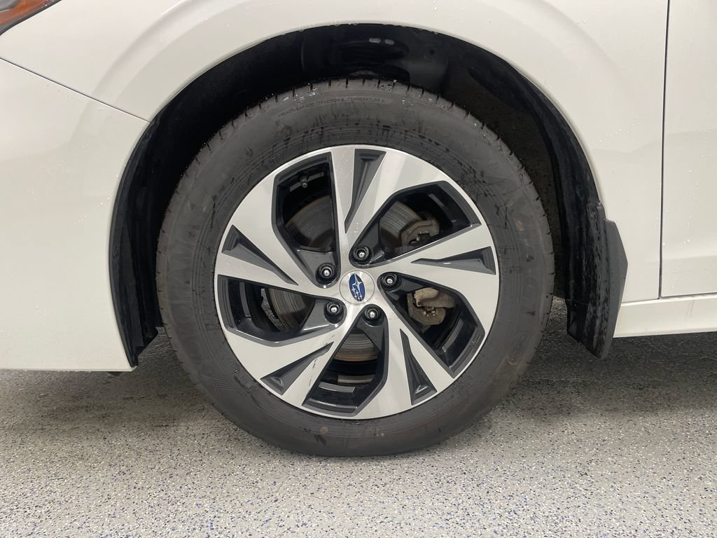 Used 2025 Subaru Legacy Premium AWD/4WD image 5