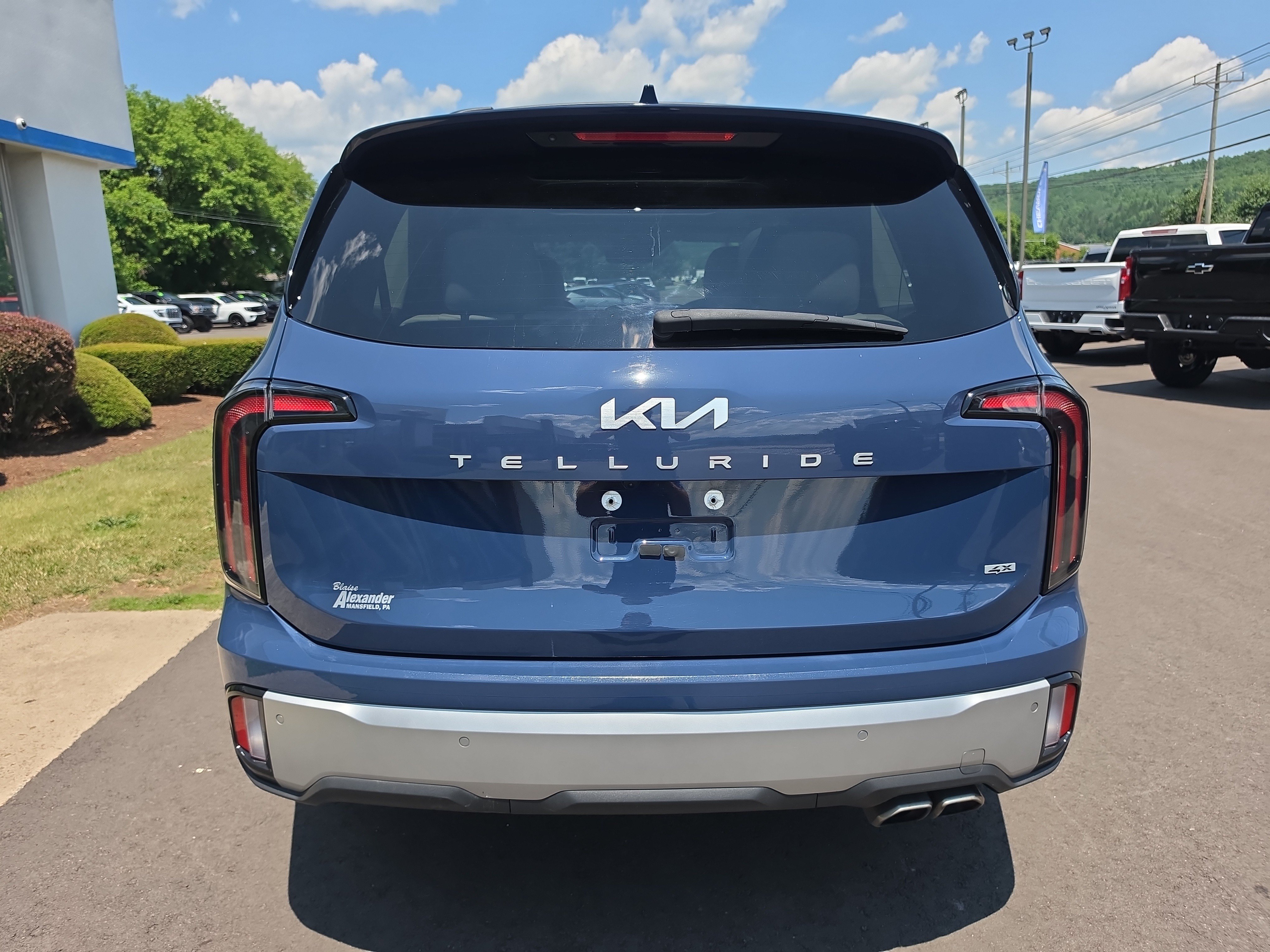 Used 2024 Kia Telluride SX Prestige AWD/4WD image 4