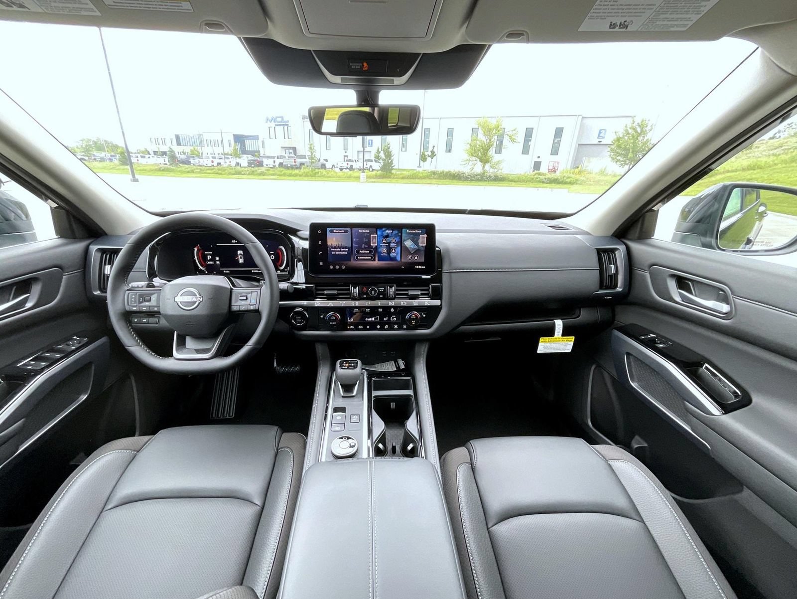 New 2026 Nissan Pathfinder SL AWD/4WD image 15