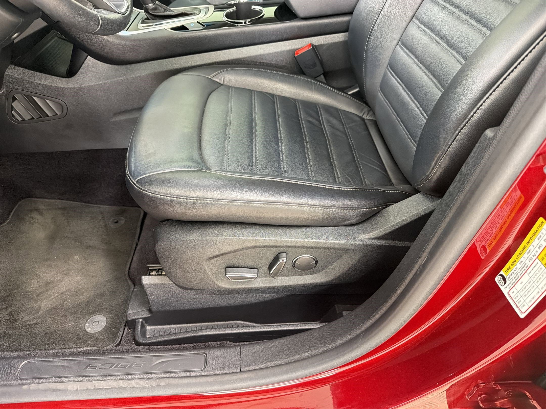 Used 2017 Ford Edge SEL w/ Equipment Group 201A image 14