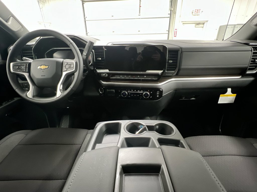 New 2026 Chevrolet Silverado 1500 LT AWD/4WD image 10