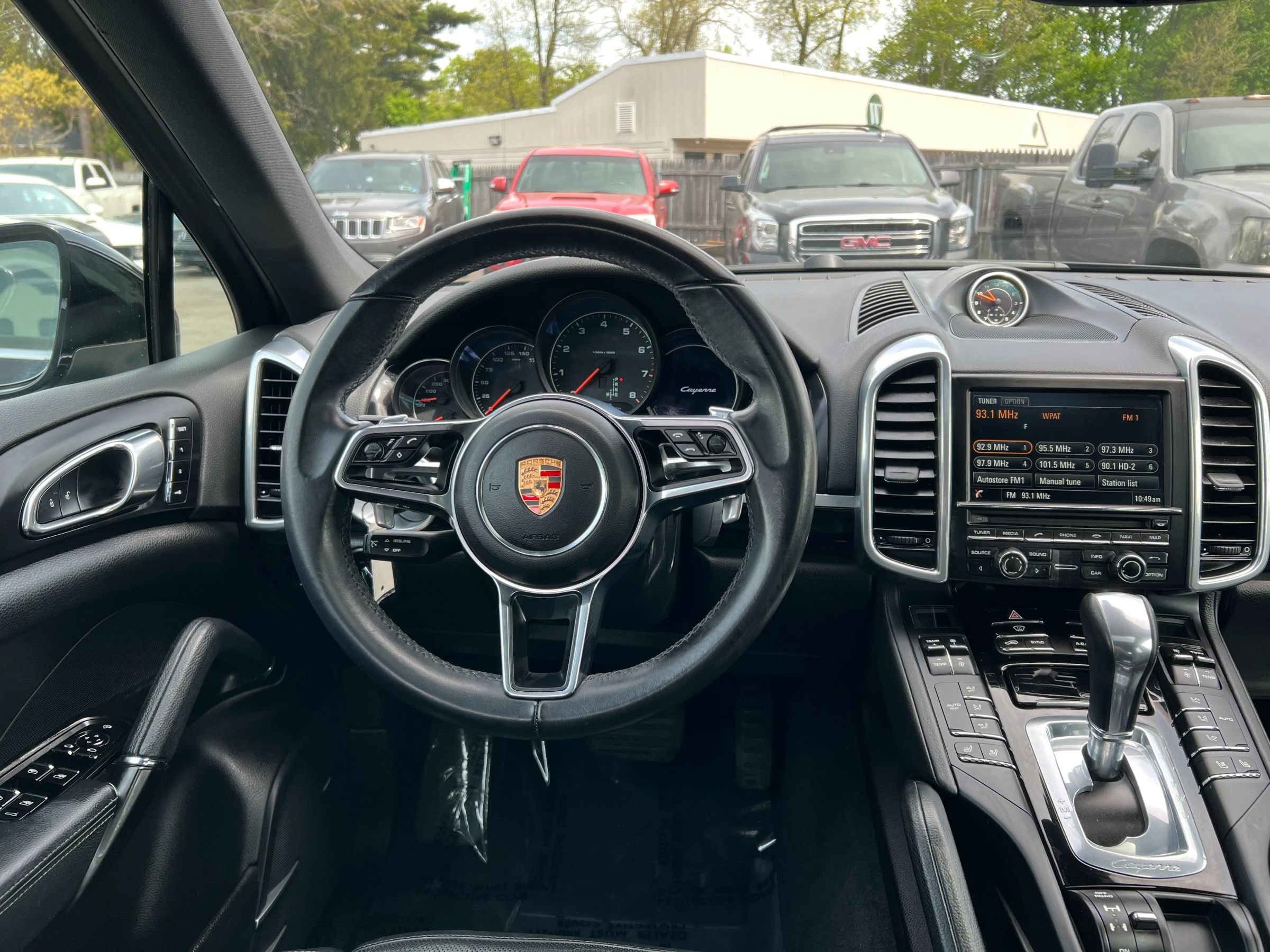 Used 2016 Porsche Cayenne AWD/4WD image 11