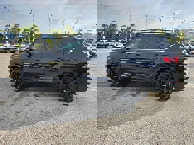 New 2026 Volkswagen Atlas SE image 6