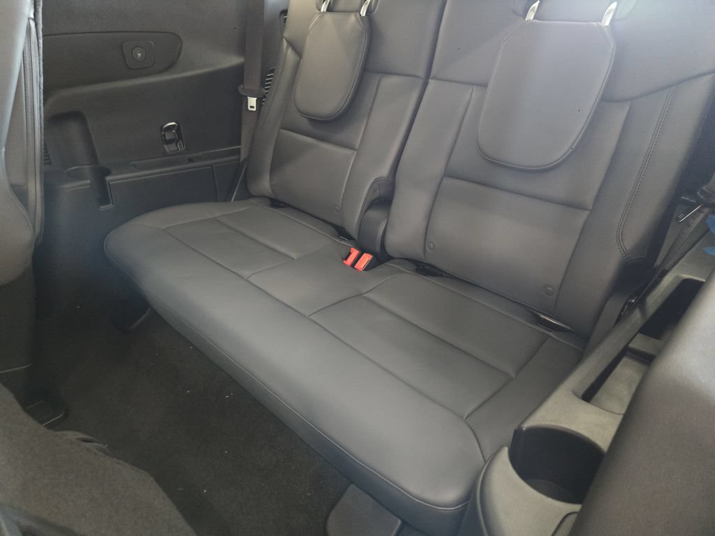 New 2026 Ford Explorer Active w/ Active Comfort Package RWD image 26