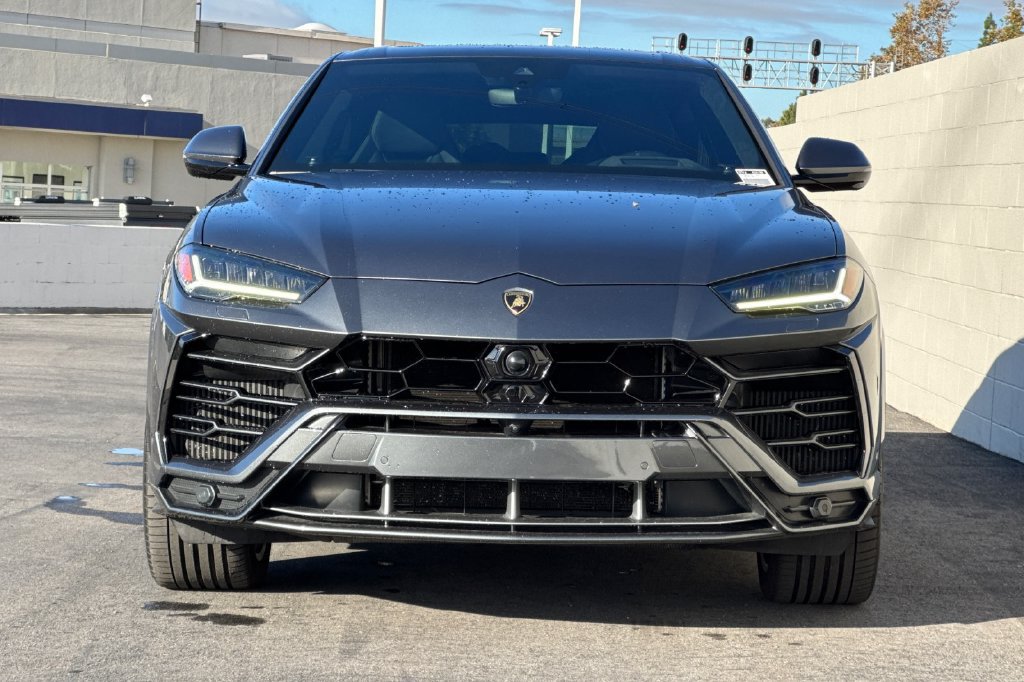 Used 2019 Lamborghini Urus AWD/4WD image 14
