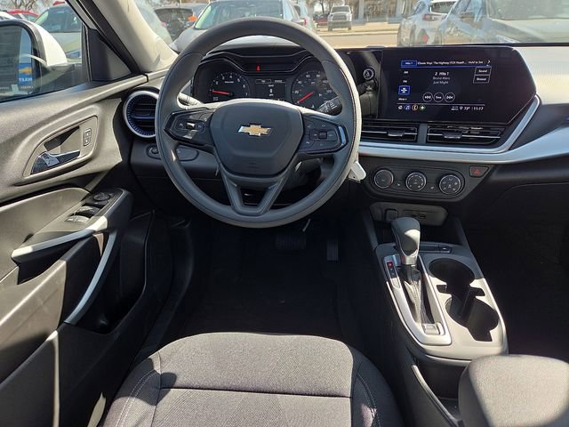 New 2026 Chevrolet Trax LS image 9