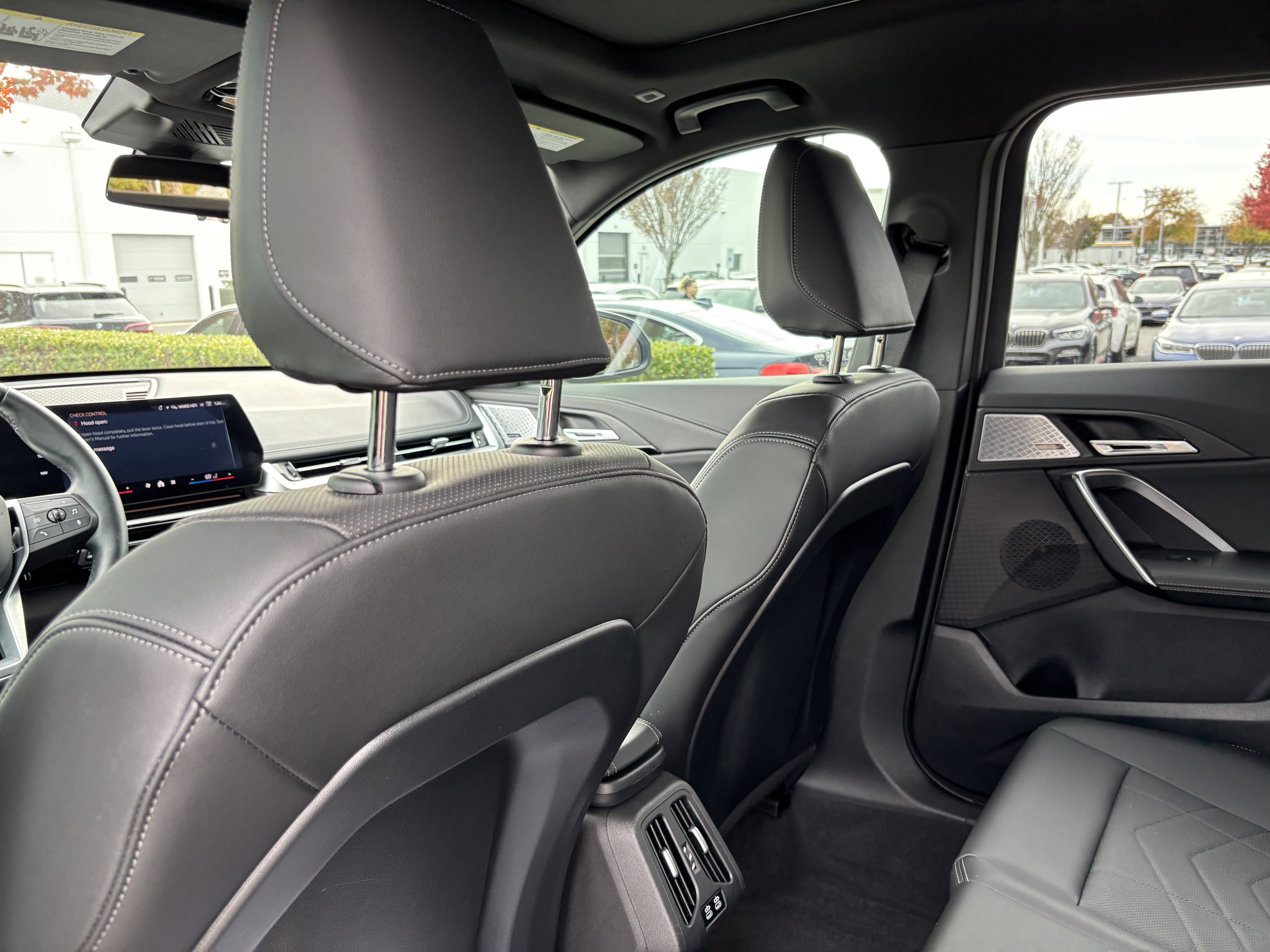 Certified 2025 BMW X1 xDrive28i w/ Convenience Package image 33