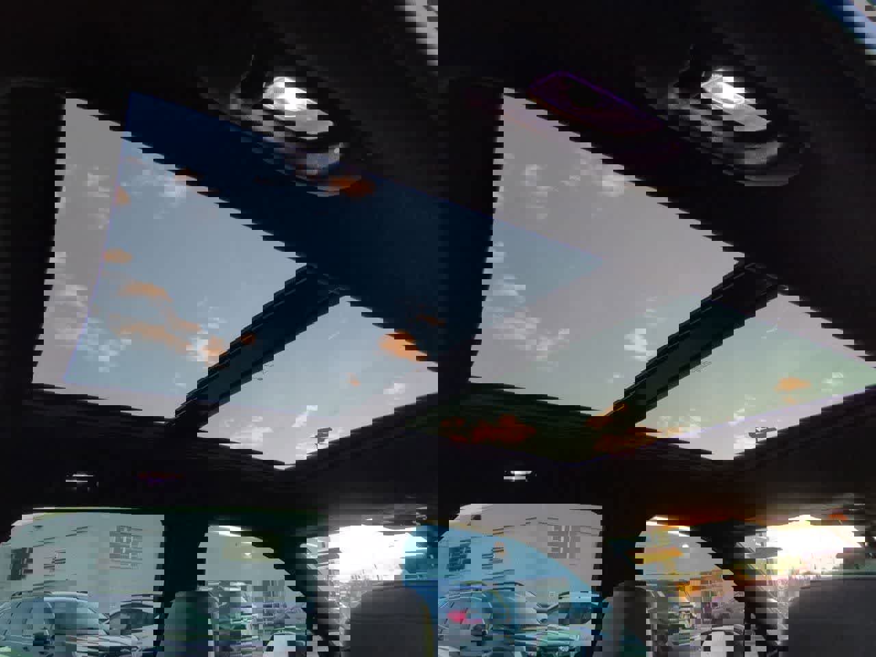 Used 2023 Cadillac XT5 Sportv w/ Technology Package image 22