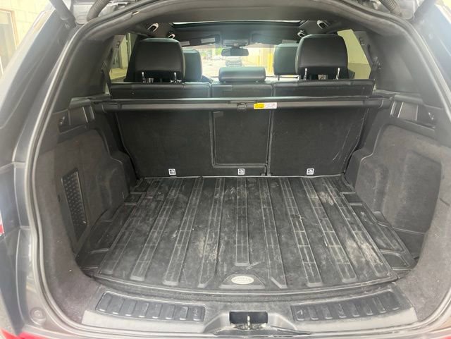 Used 2019 Land Rover Discovery Sport HSE AWD/4WD image 8