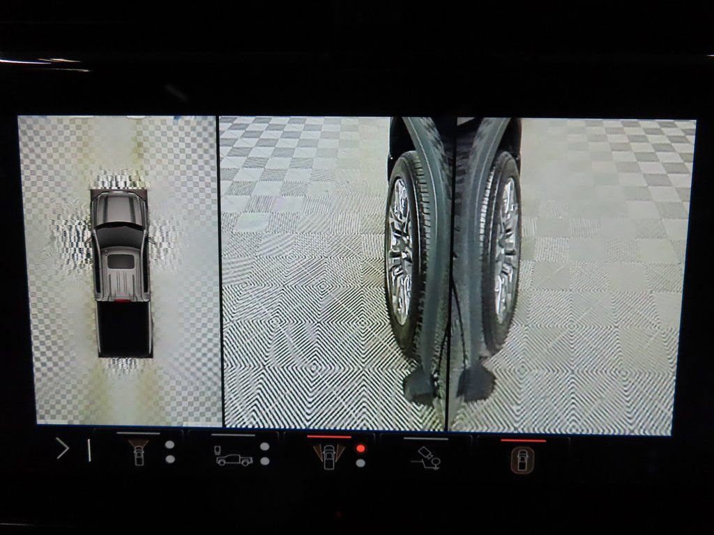 Used 2025 GMC Sierra 1500 Denali Ultimate AWD/4WD image 19