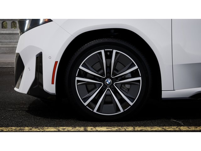 New 2027 BMW iX3 50 xDrive w/ M Sport Package AWD/4WD image 7