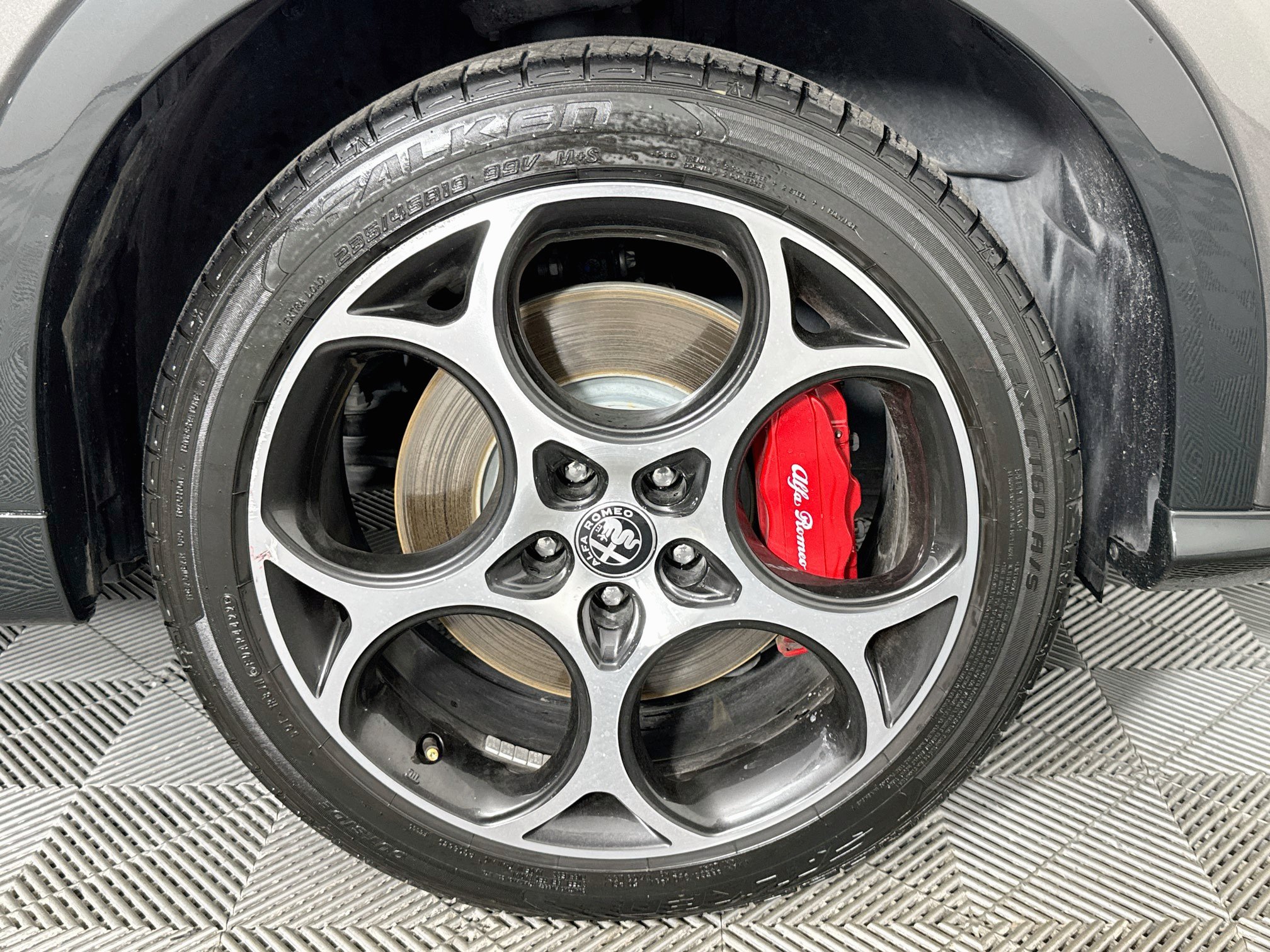 Used 2024 Alfa Romeo Tonale Veloce AWD/4WD image 50