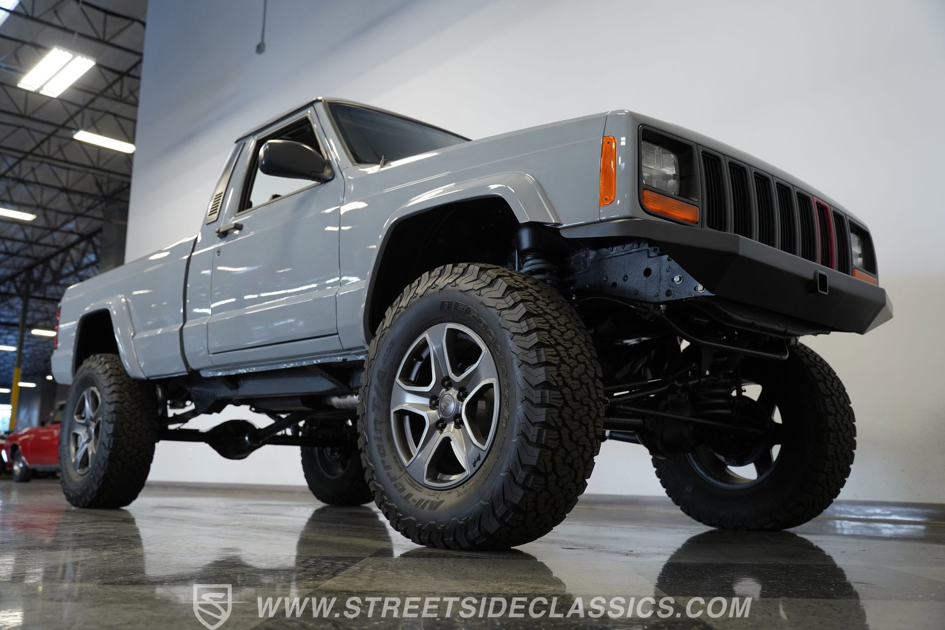 Used 1990 Jeep Comanche Pioneer image 34
