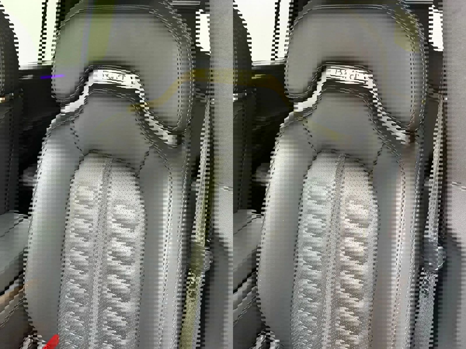 Used 2022 Rivian R1S Launch Edition image 24