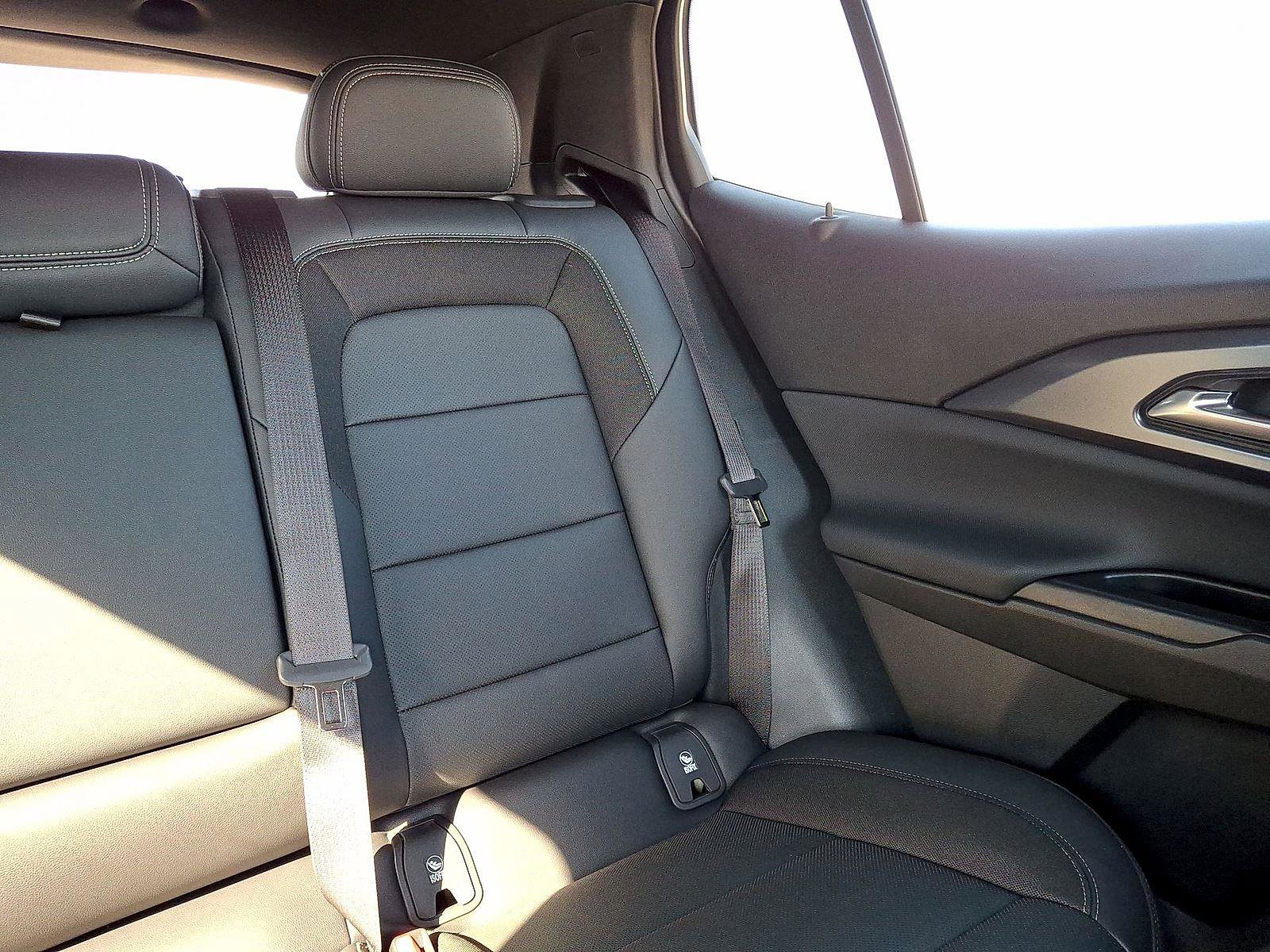 Used 2024 Chevrolet Equinox EV LT image 14