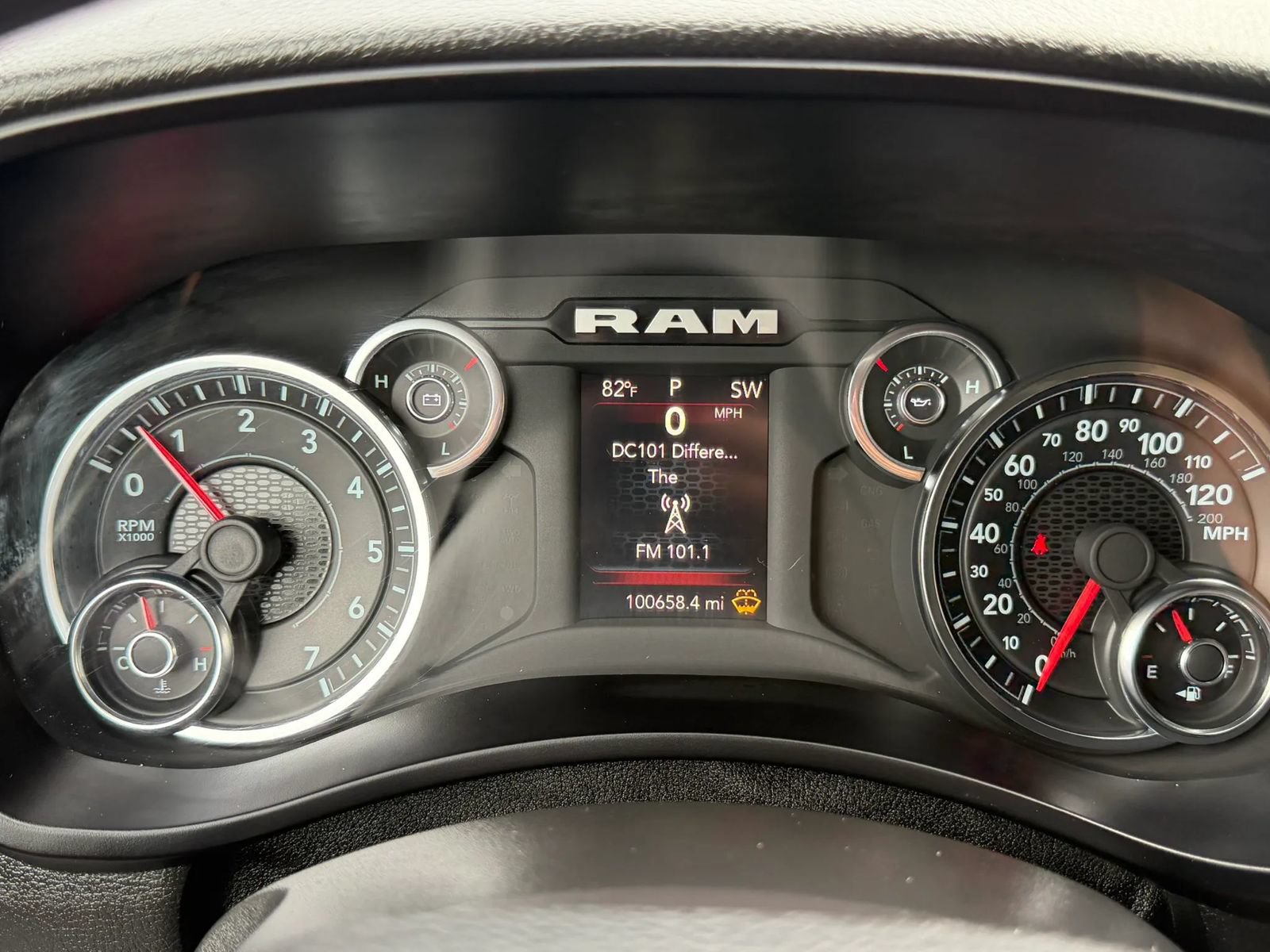 Used 2024 RAM 2500 Tradesman AWD/4WD image 19